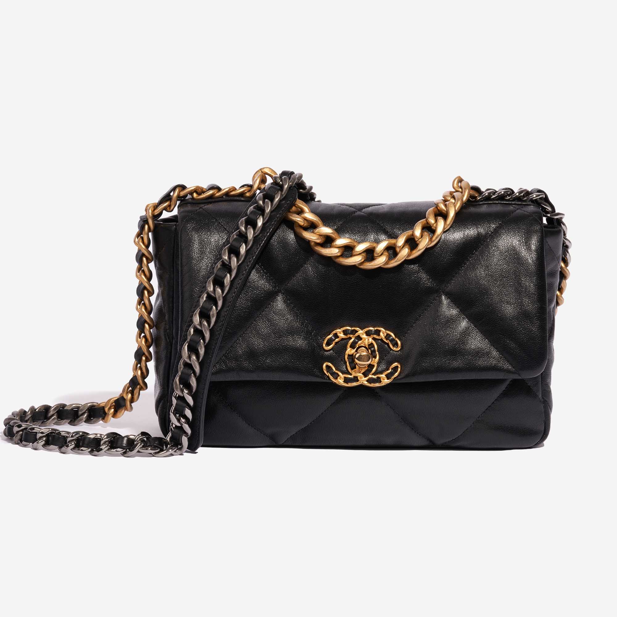 Pre-owned Chanel bag 19 Flap Bag Lamb Black Black Front | Sell your designer bag on Saclab.com