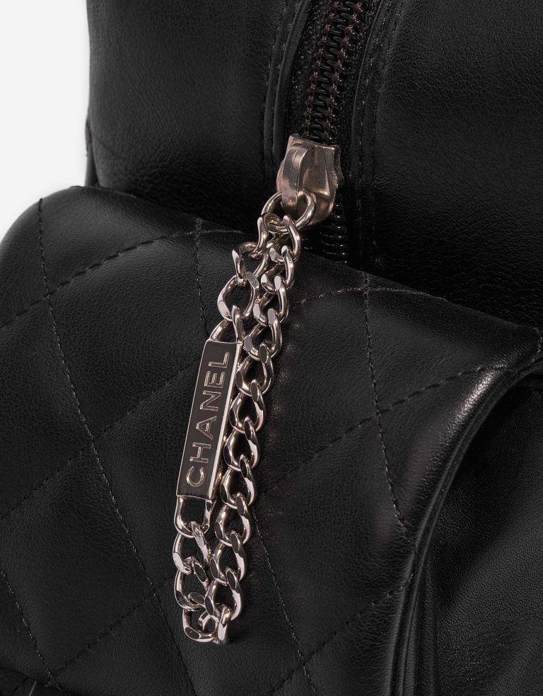 Pre-owned Chanel bag Cambon Reporter Large Calf Black Black Closing System | Sell your designer bag on Saclab.com