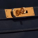Pre-owned Hermès bag Kelly 32 Box Bleu Marine Blue Closing System | Sell your designer bag on Saclab.com