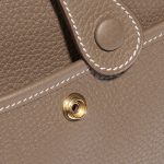 Pre-owned Hermès bag Evelyne 29 Clemence Etoupe Brown Closing System | Sell your designer bag on Saclab.com