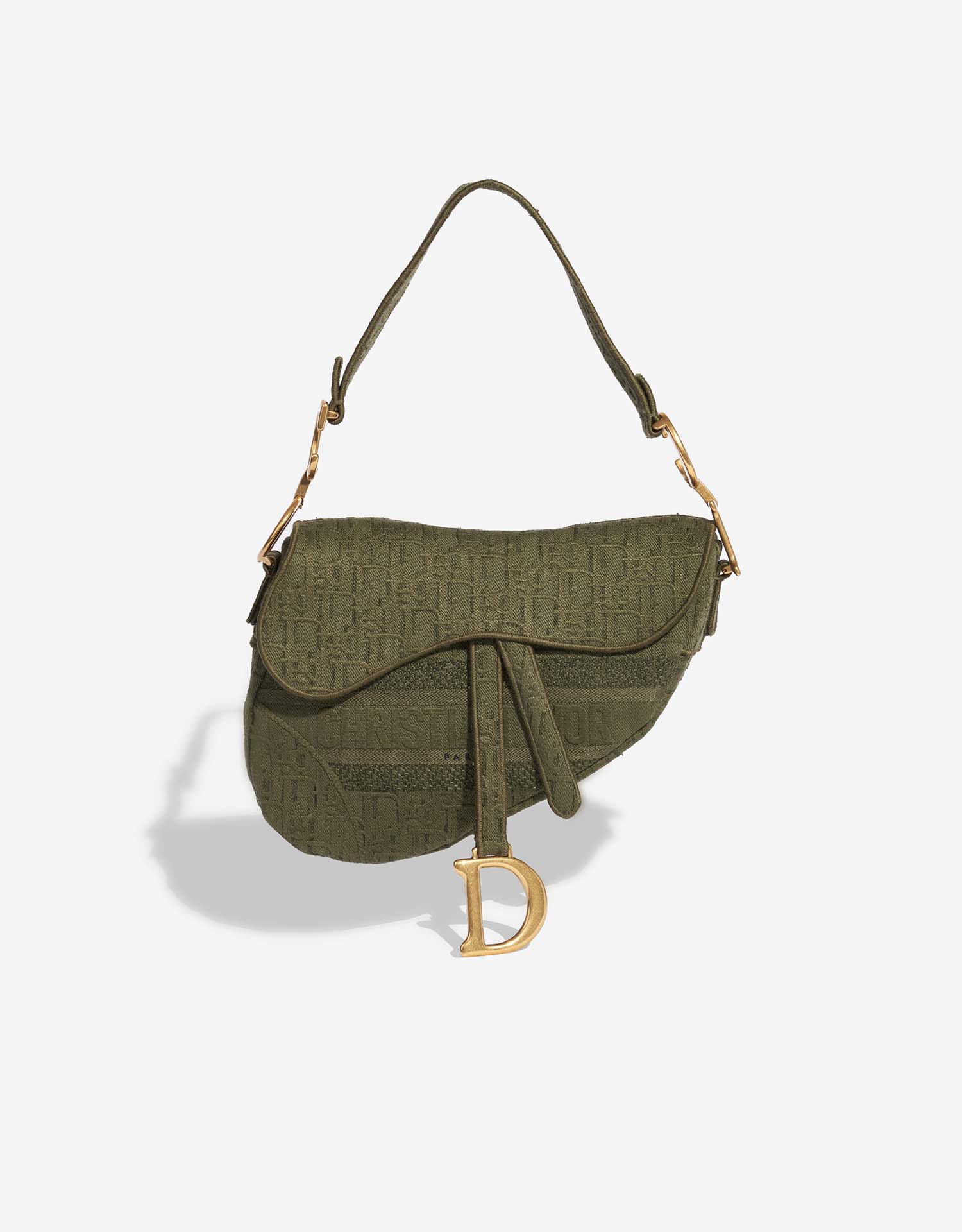 The New 'It' Bag To Add To Your Summer Wish List - Grazia