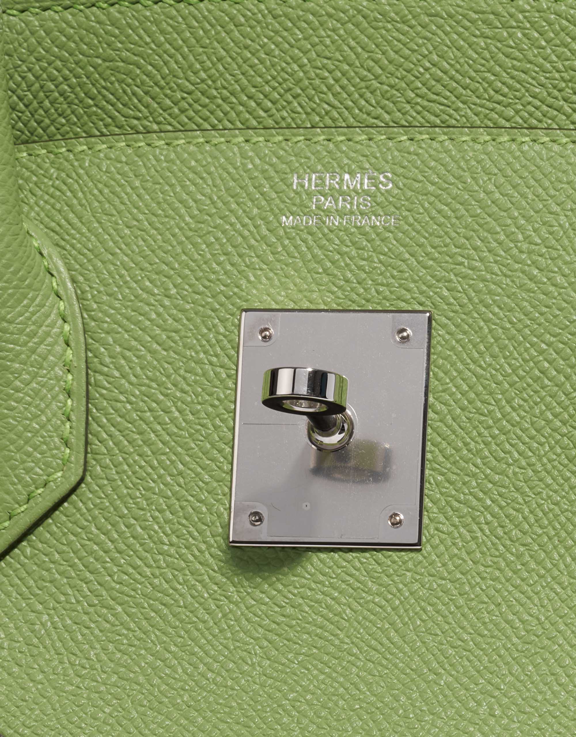 Pre-owned Hermès bag Birkin 30 Epsom Vert Criquet Green Logo | Sell your designer bag on Saclab.com