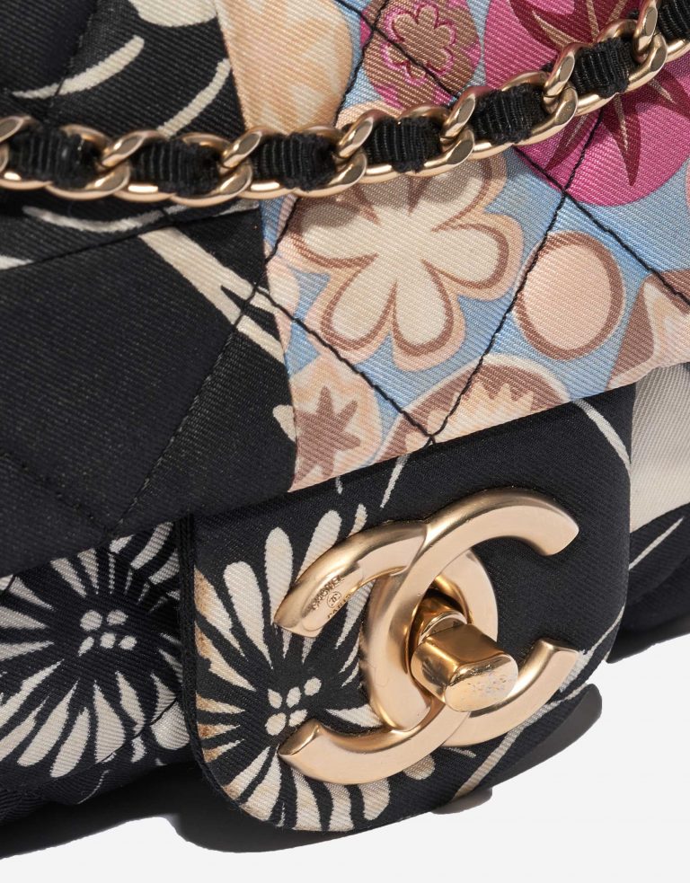 Pre-owned Chanel bag Timeless Medium Canvas Multicolour Multicolour Front | Sell your designer bag on Saclab.com