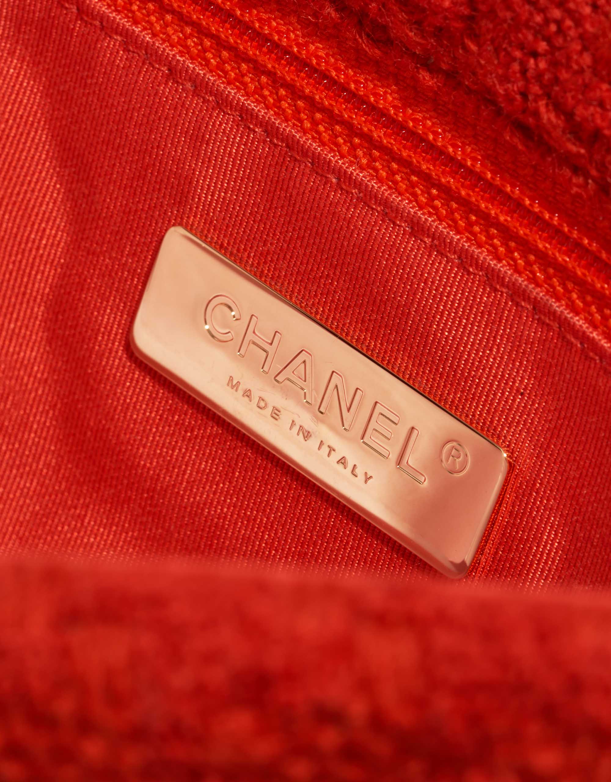Pre-owned Chanel bag 19 Flap Bag Large Wool Red Red Logo | Sell your designer bag on Saclab.com