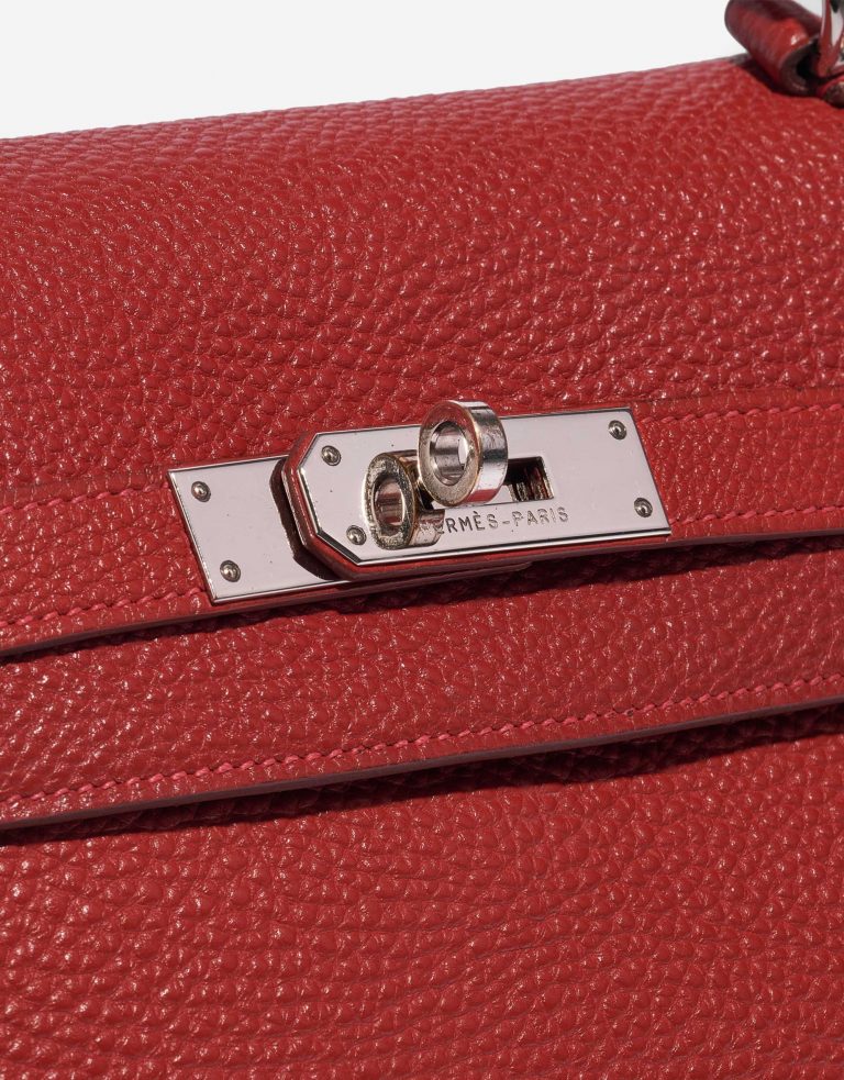 Pre-owned Hermès bag Kelly 35 Clemence Rouge Piment Red Front | Sell your designer bag on Saclab.com