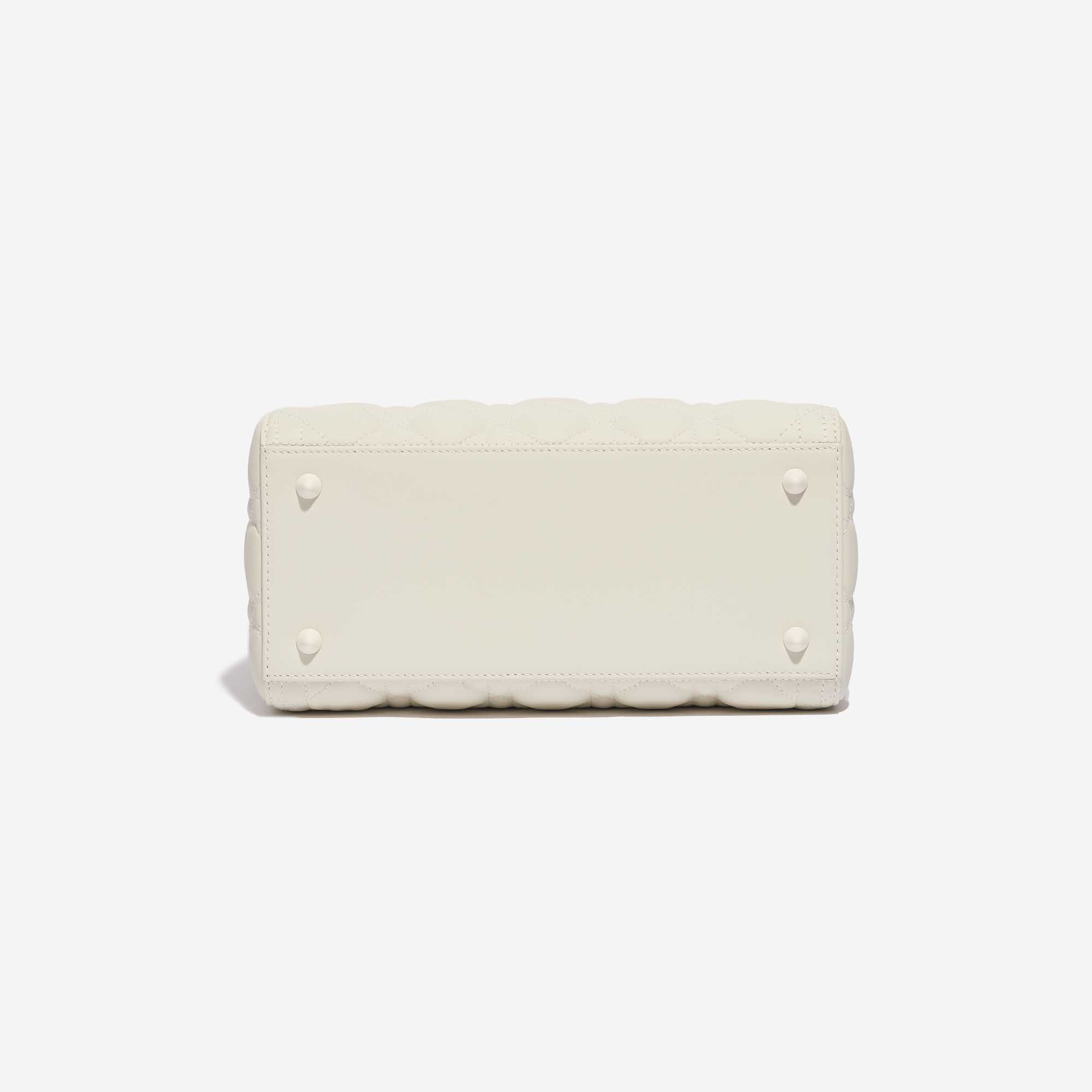 Pre-owned Dior bag Lady Medium Lamb Cream Beige Bottom | Sell your designer bag on Saclab.com