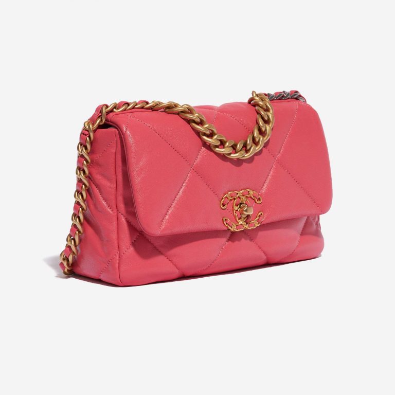 Sac Chanel d'occasion 19 à rabat Sac Agneau Rose Rose Côté Face | Vendez votre sac de créateur sur Saclab.com