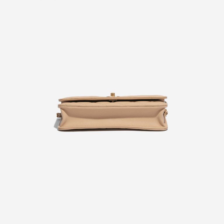 Gebrauchte Chanel Tasche Timeless WOC Lammleder Beige Beige, Brown Bottom | Verkaufen Sie Ihre Designer-Tasche auf Saclab.com