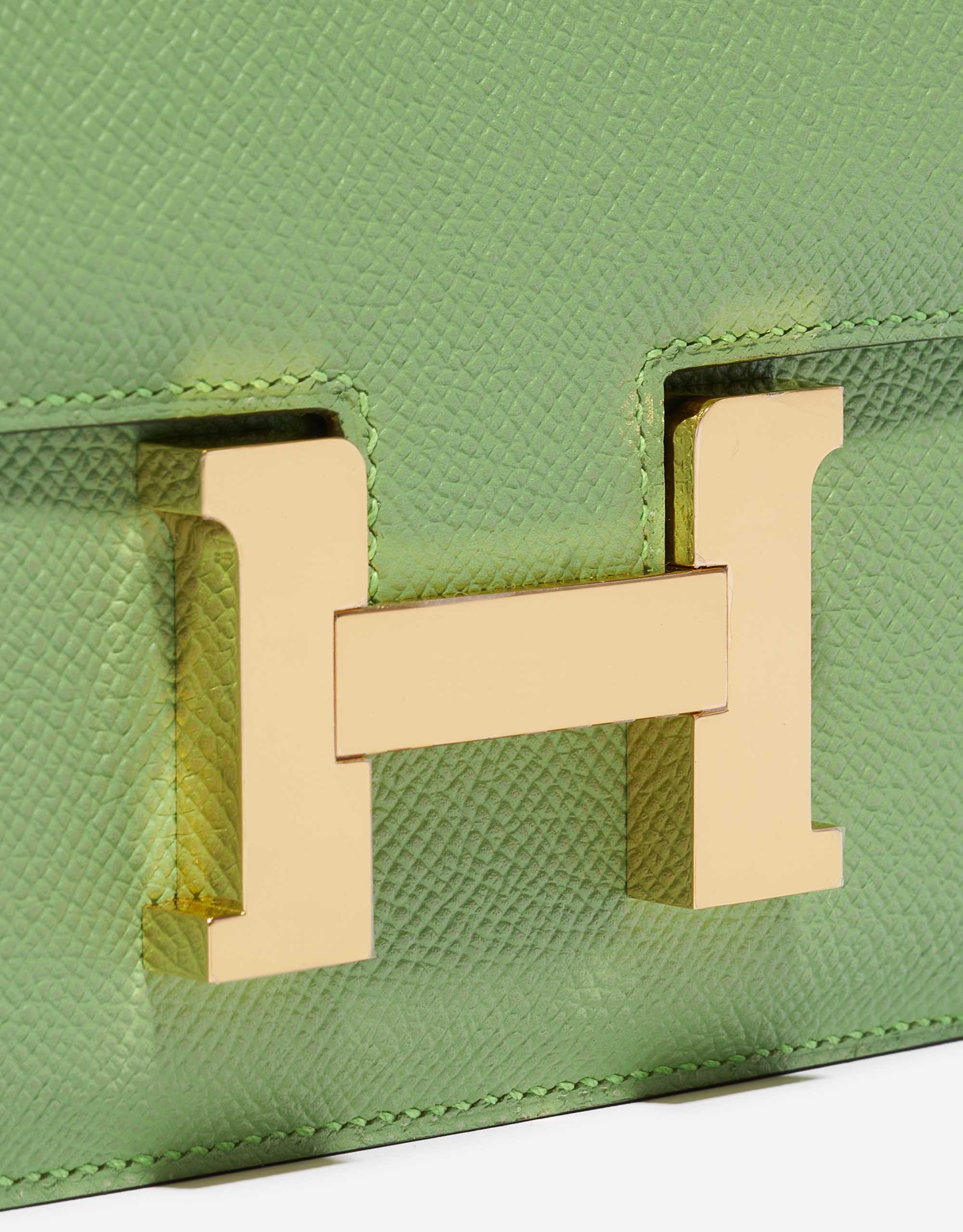 Hermès Constance 18cm Vert Criquet Epsom Leather Palladium