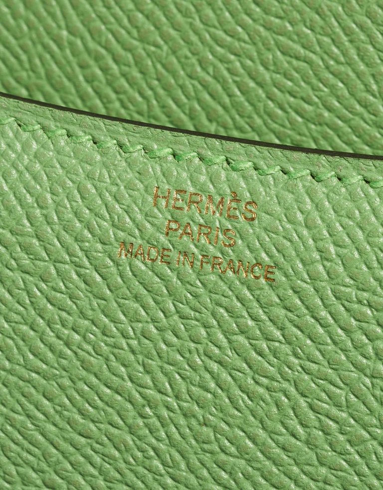 Pre-owned Hermès bag Constance 18 Epsom Vert Criquet Green Logo | Sell your designer bag on Saclab.com