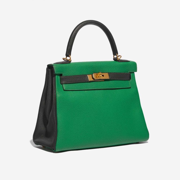 Pre-owned Hermès bag Kelly 28 HSS Togo Bamboo / Canopee Green Side Front | Sell your designer bag on Saclab.com