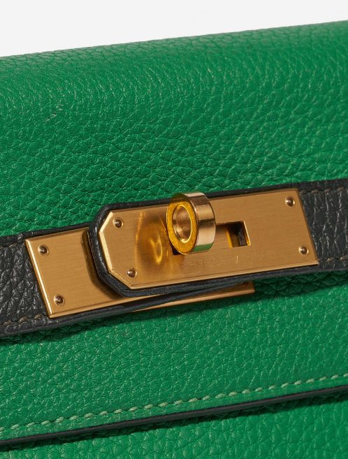 Pre-owned Hermès bag Kelly 28 HSS Togo Bamboo / Canopee Green Closing System | Sell your designer bag on Saclab.com