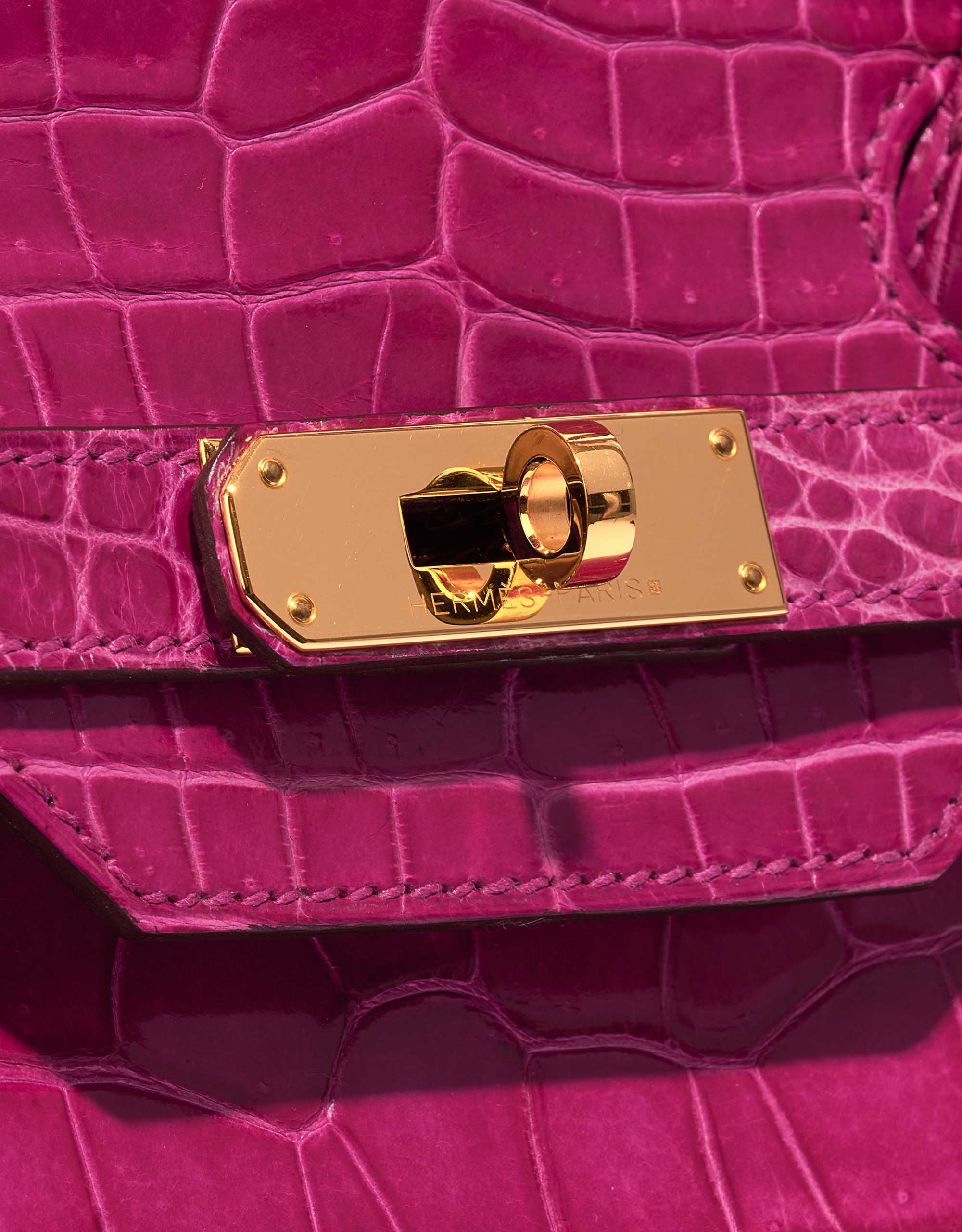 Sac Hermès d'occasion Birkin 35 Porosus Crocodile Rose Scheherazade Pink Closing System | Vendez votre sac de créateur sur Saclab.com