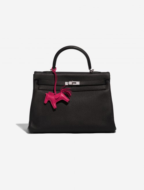 Gebrauchte Hermès Tasche Rodeo PM Milo Lammleder Rose Mexico Pink Modell | Verkaufen Sie Ihre Designer-Tasche auf Saclab.com