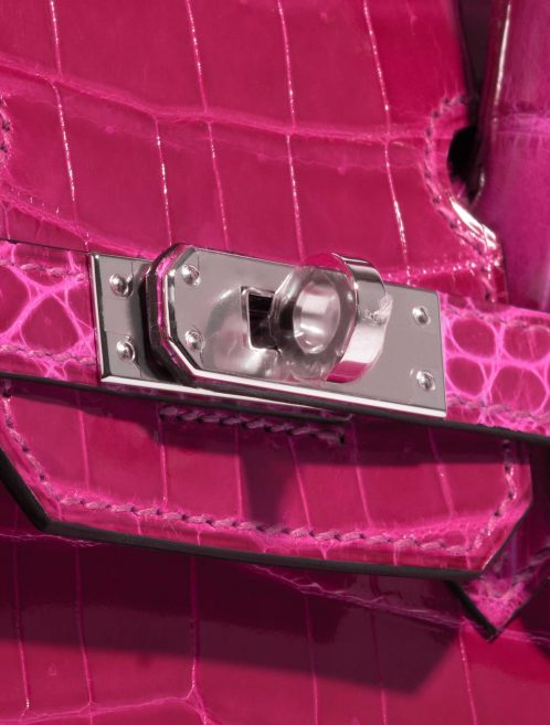 Pre-owned Hermès bag Birkin 25 Niloticus Crocodile Rose Pourpre Pink Closing System | Sell your designer bag on Saclab.com