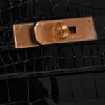 Hermès Kelly 28 Niloticus Crocodile Black Black Closing System | Sell your designer bag on Saclab.com