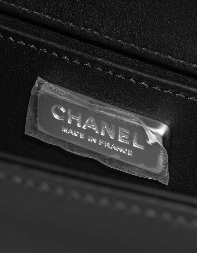 Pre-owned Chanel bag Boy Medium Python Black Black Logo | Sell your designer bag on Saclab.com