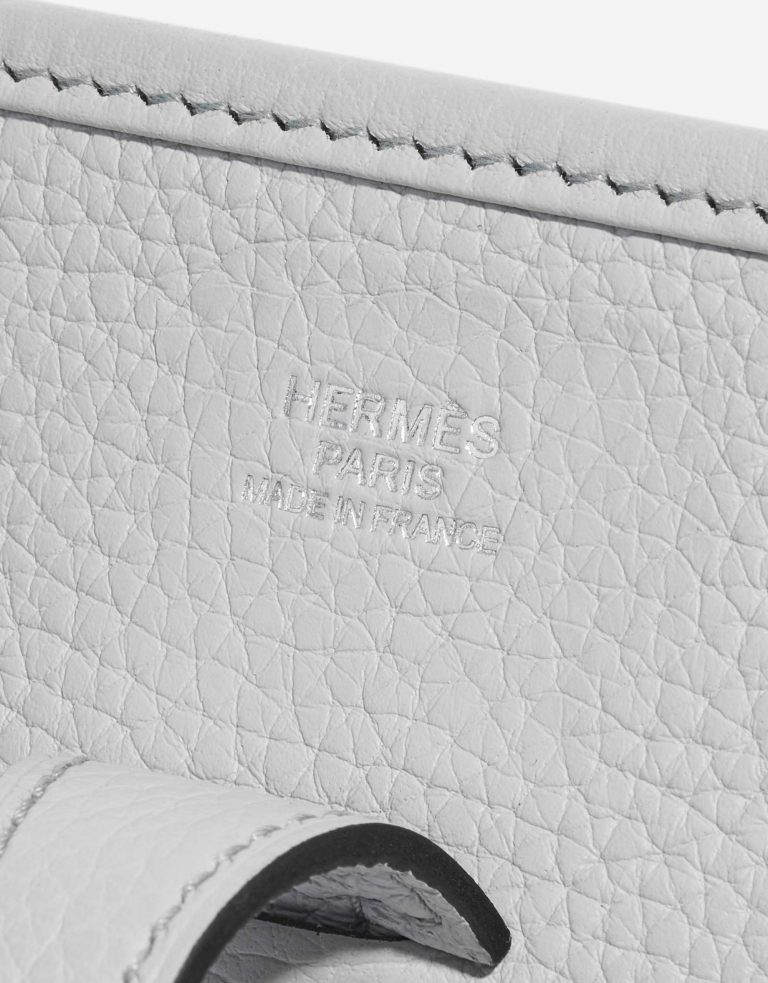 Pre-owned Hermès bag Evelyne 29 Taurillon Clemence Pale Blue Blue Front | Sell your designer bag on Saclab.com