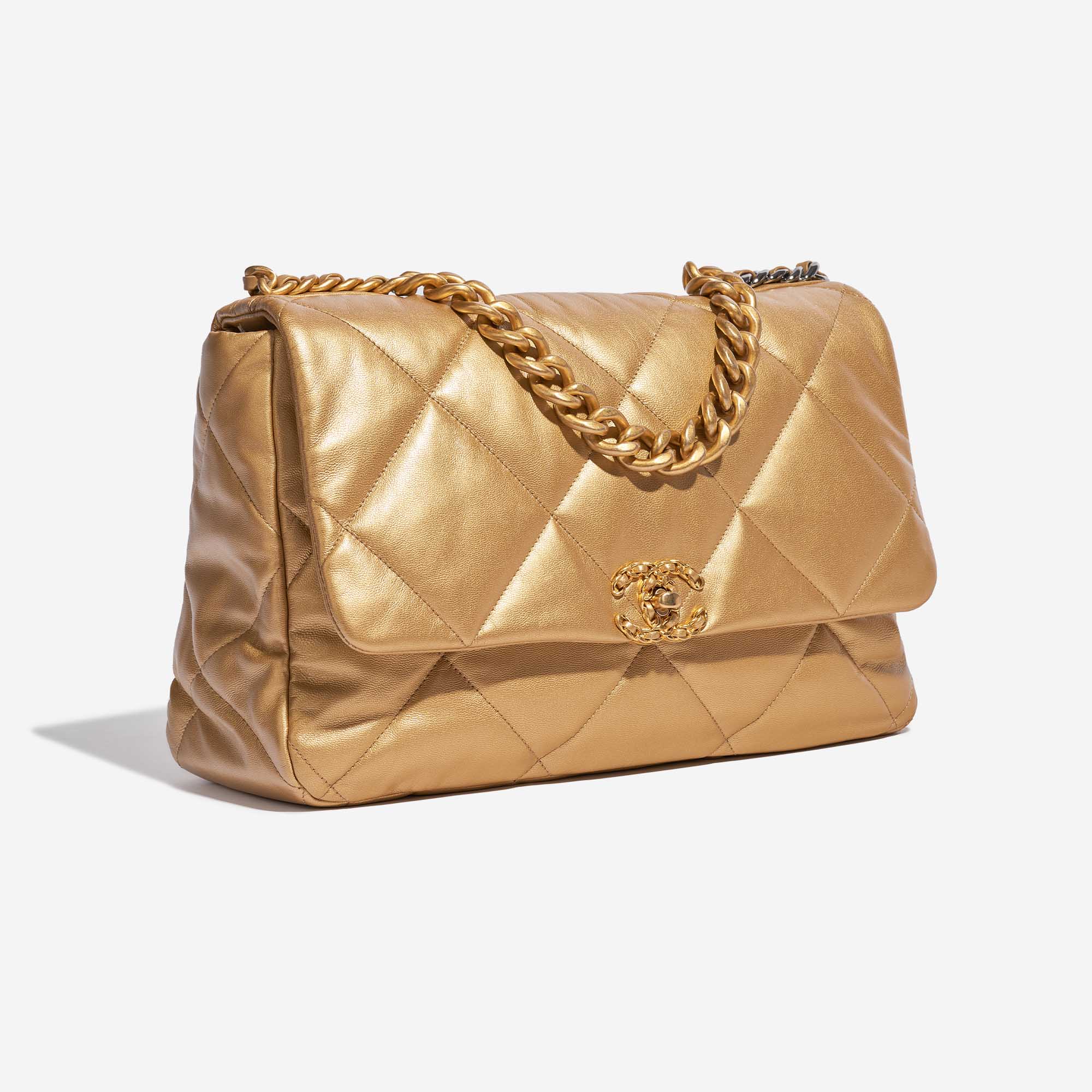 Pre-owned Chanel bag 19 Flap Bag Maxi Lamb Gold Gold Side Front | Sell your designer bag on Saclab.com