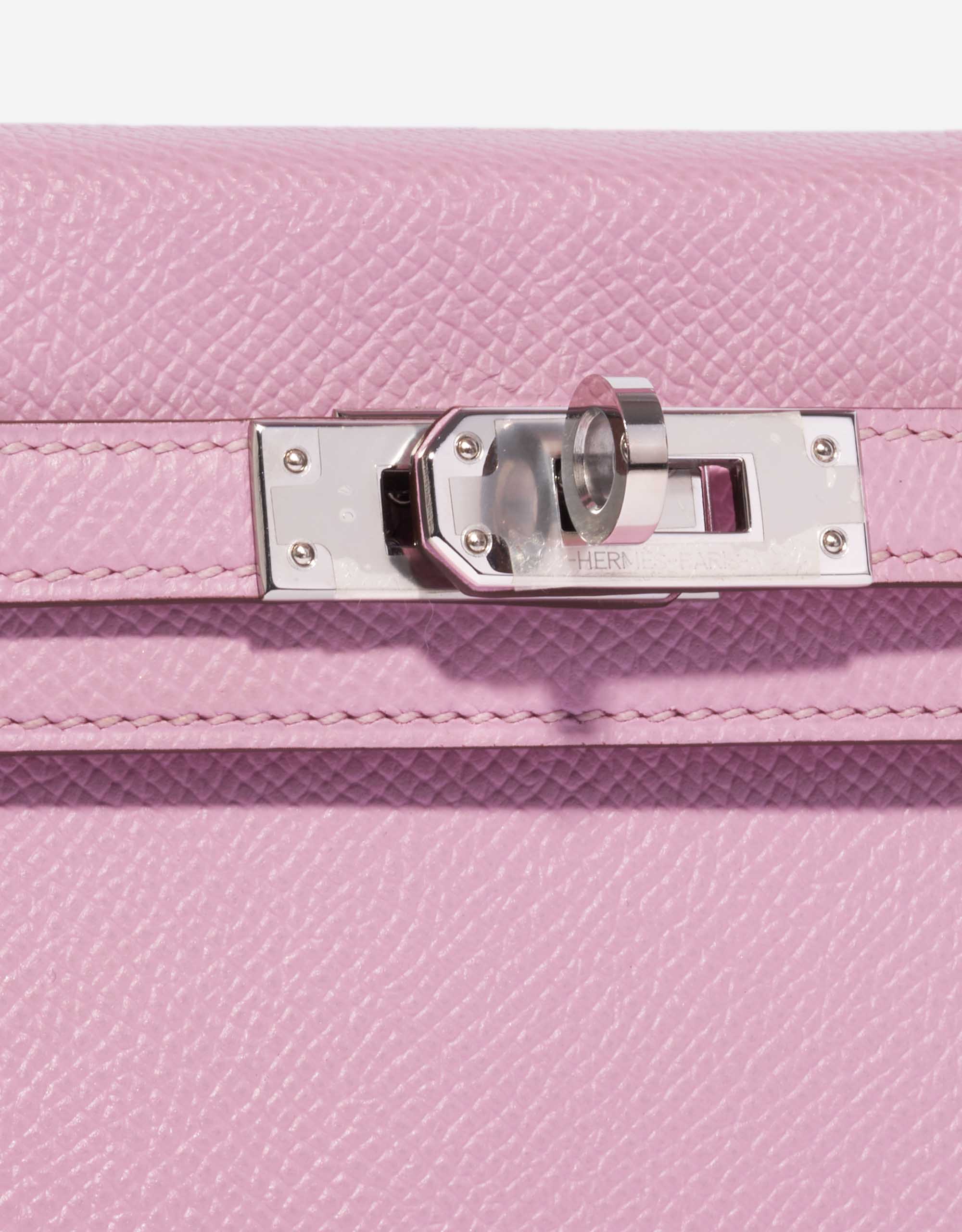 Gebrauchte Hermès Tasche Kelly Mini Epsom Mauve Sylvestre Pink Verschluss-System | Verkaufen Sie Ihre Designer-Tasche auf Saclab.com