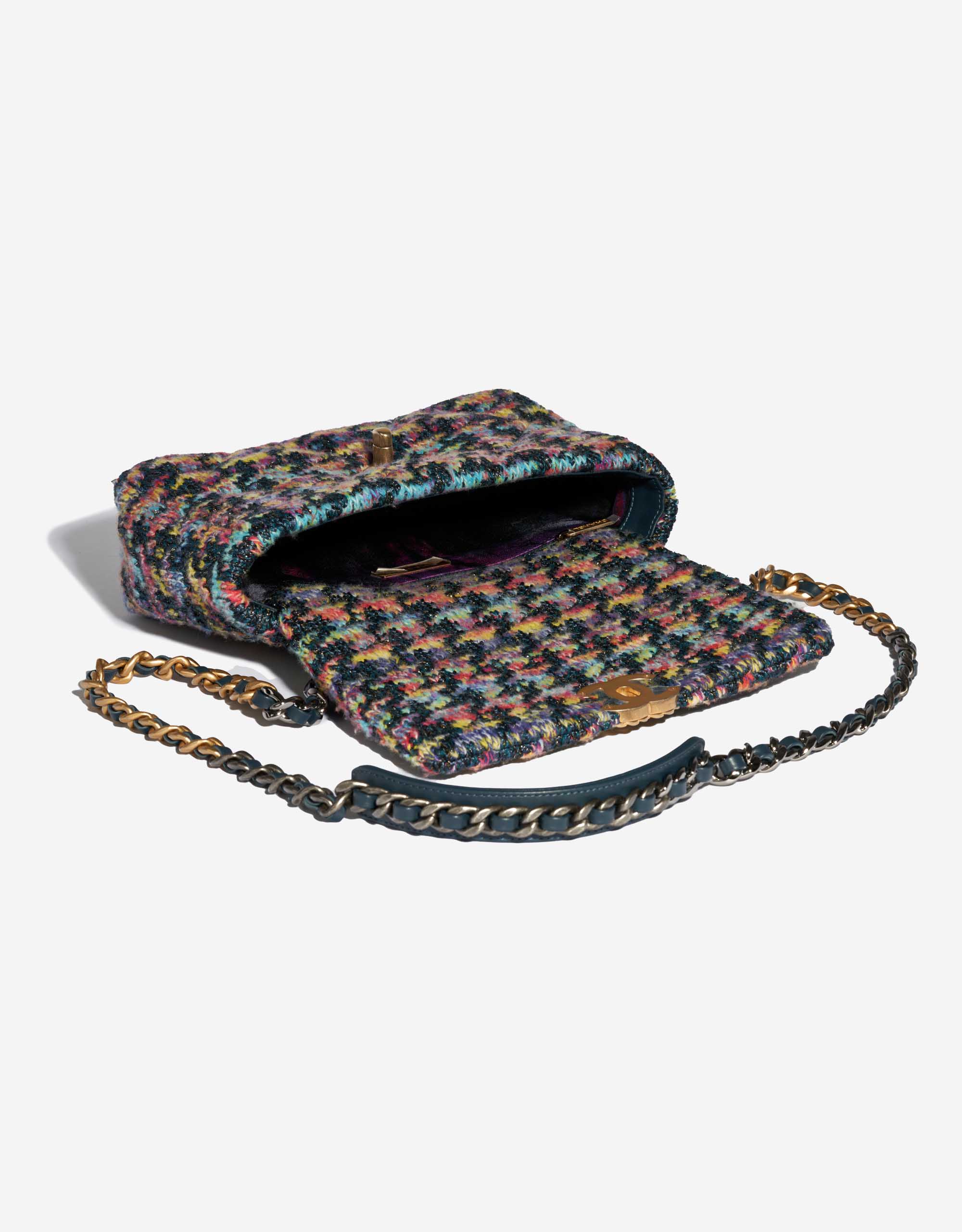 Chanel Blue & Multicolor Quilted Tweed 19 Flap Bag Medium Q6B1T34FM7001
