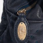 Chanel Shopping Tote PST Caviar Dark Blue Dark blue Closing System | Sell your designer bag on Saclab.com