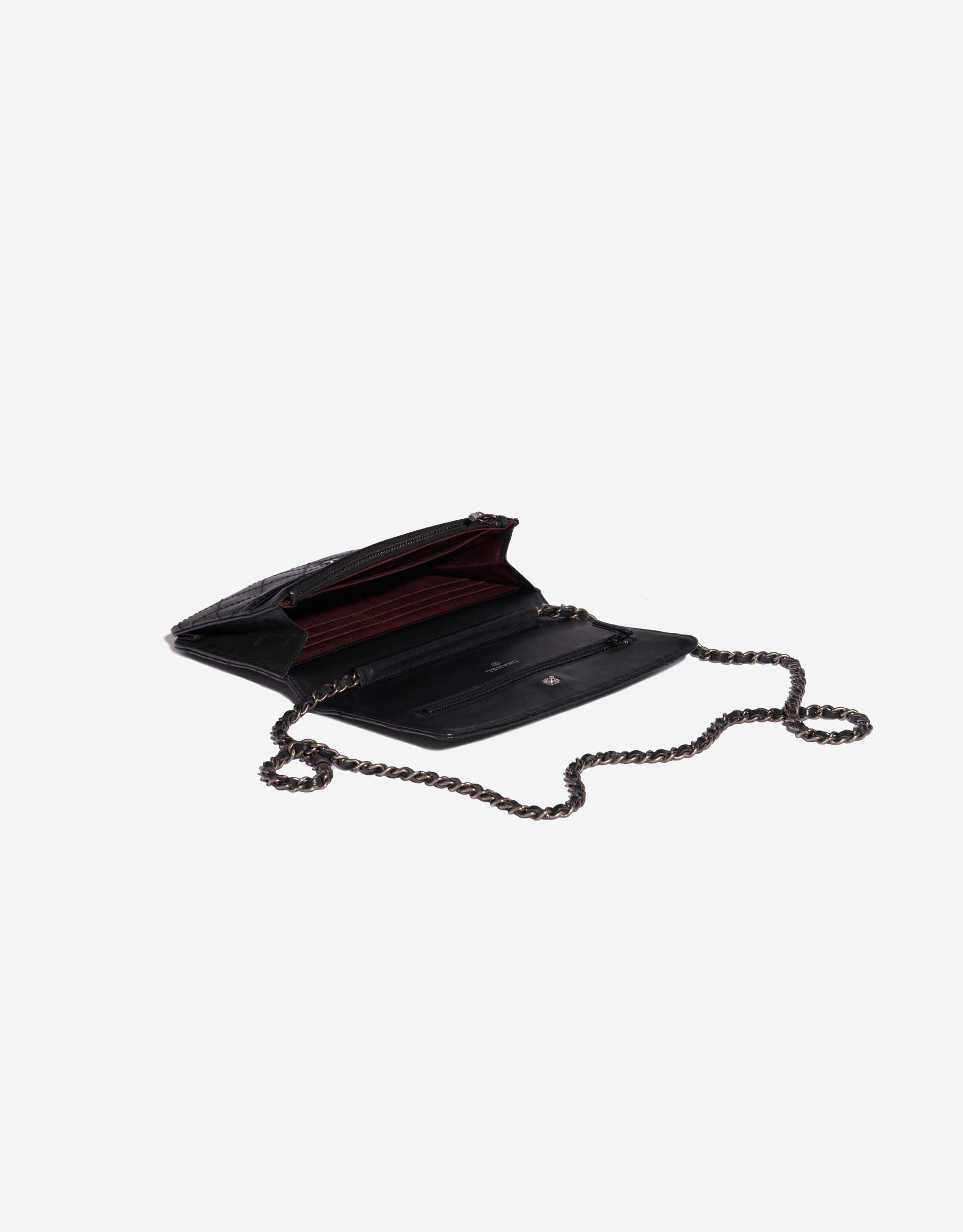 Pre-owned Chanel bag Reissue WOC Lamb Black Black Inside | Sell your designer bag on Saclab.com