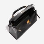 Hermès Kelly 32 Porosus Crocodile Black Black Inside | Sell your designer bag on Saclab.com