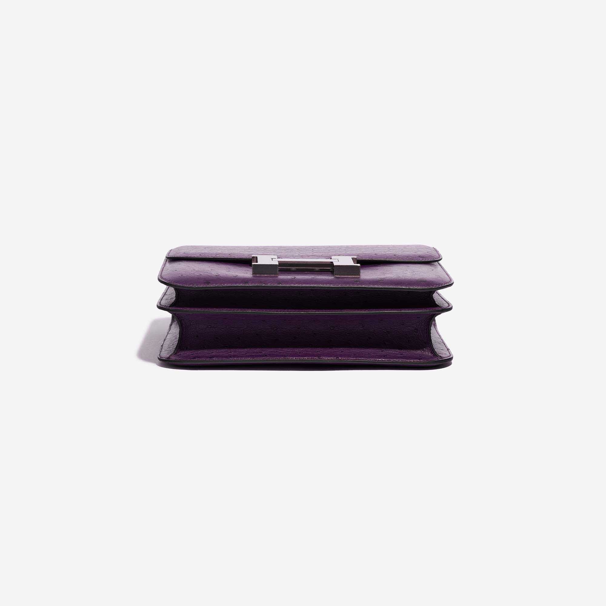 Pre-owned Hermès bag Constance 24 Ostrich Violin Violet Bottom | Sell your designer bag on Saclab.com
