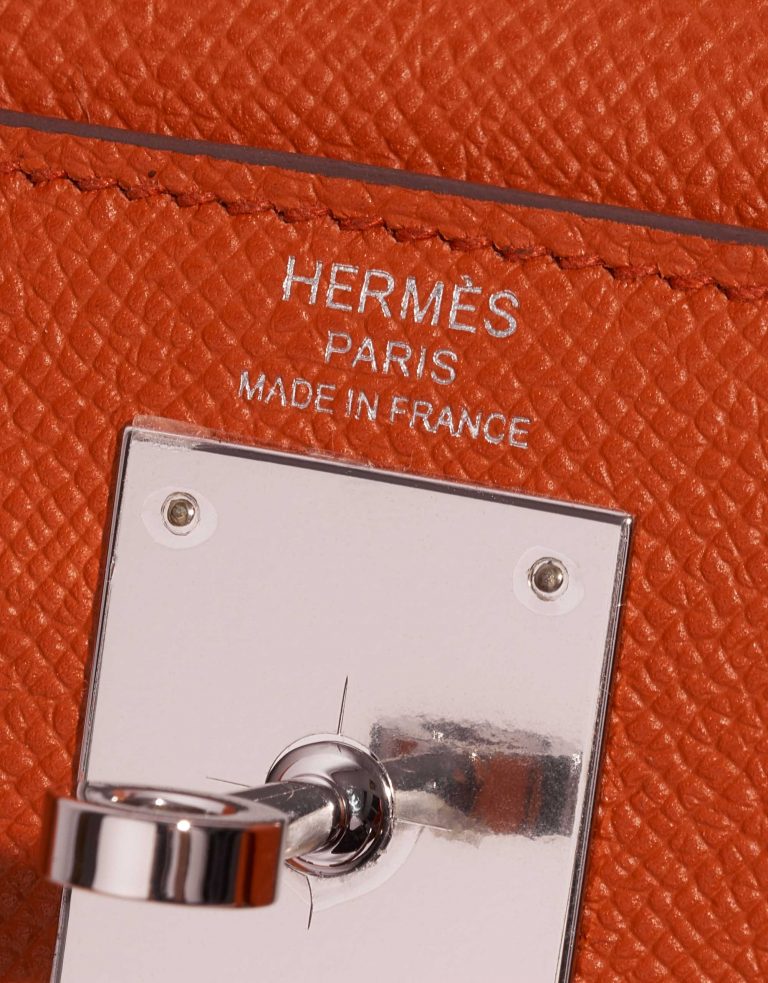 Pre-owned Hermès bag Kelly 28 Epsom Terre Battue Orange Logo | Sell your designer bag on Saclab.com