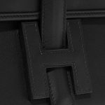 Hermès Jige 29 Clutch Swift Black Black Closing System | Sell your designer bag on Saclab.com