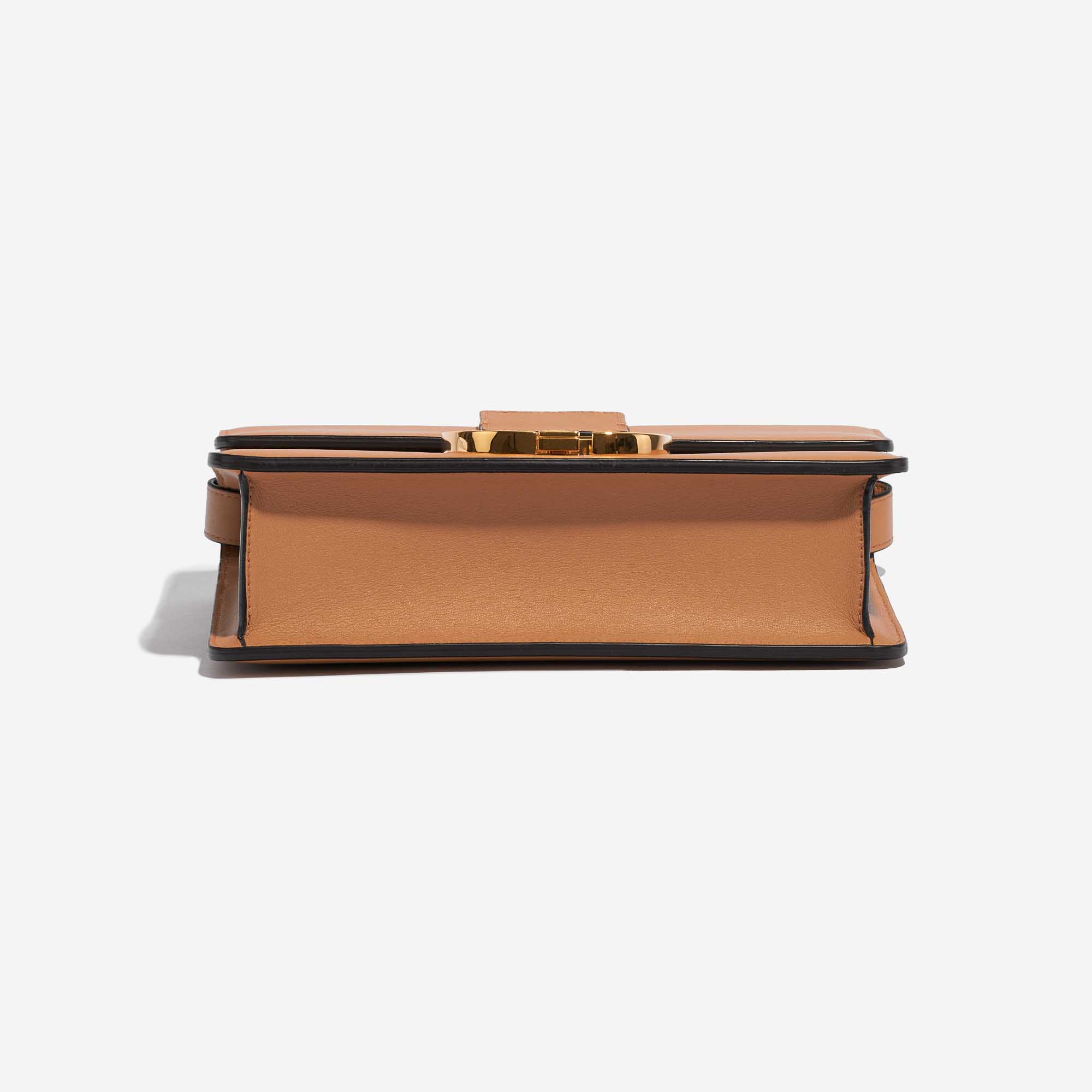 Gebrauchte Dior Tasche 30 Montaigne Kalbsleder Beige Beige, Brown Bottom | Verkaufen Sie Ihre Designertasche auf Saclab.com