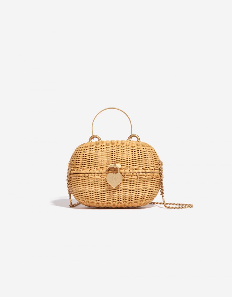 Pre-owned Chanel bag Love Basket Wicker Beige Beige Front | Sell your designer bag on Saclab.com