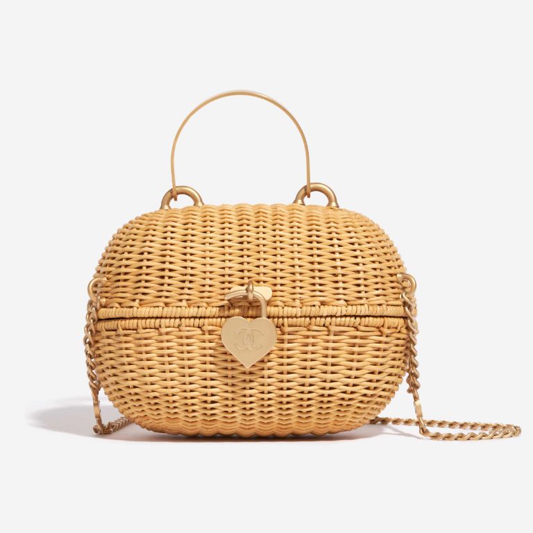 Pre-owned Chanel bag Love Basket Wicker Beige Beige Front | Sell your designer bag on Saclab.com