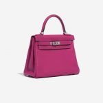 Pre-owned Hermès bag Kelly 28 Togo Rose Pourpre Pink Side Front | Sell your designer bag on Saclab.com