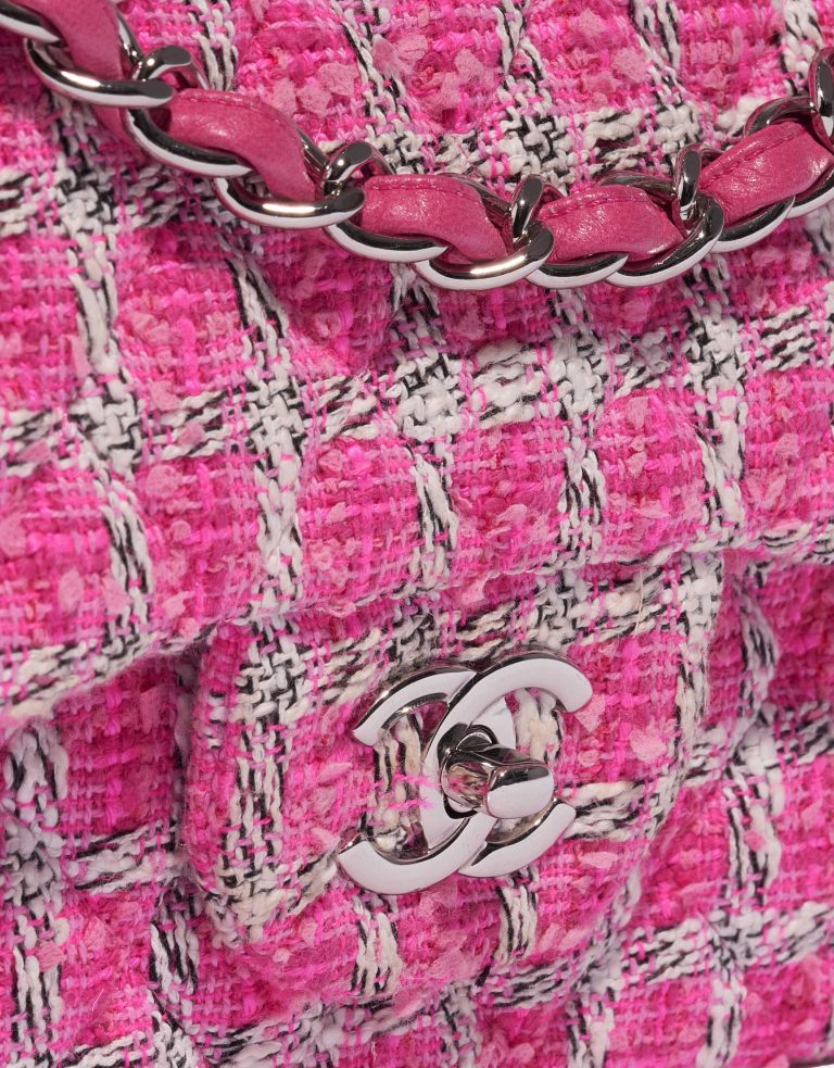 Sac Chanel d'occasion Timeless Jumbo Tweed Pink / White Pink, White Closing System | Vendez votre sac de créateur sur Saclab.com