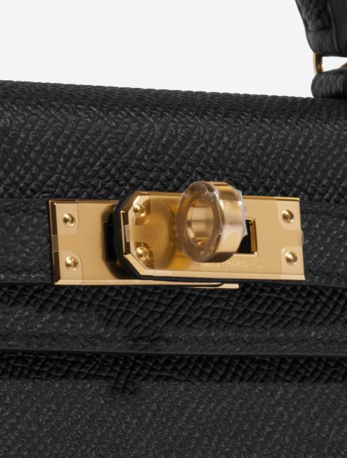 Sac d'occasion Hermès Kelly Mini Epsom Noir Noir Système de fermeture | Vendez votre sac de créateur sur Saclab.com