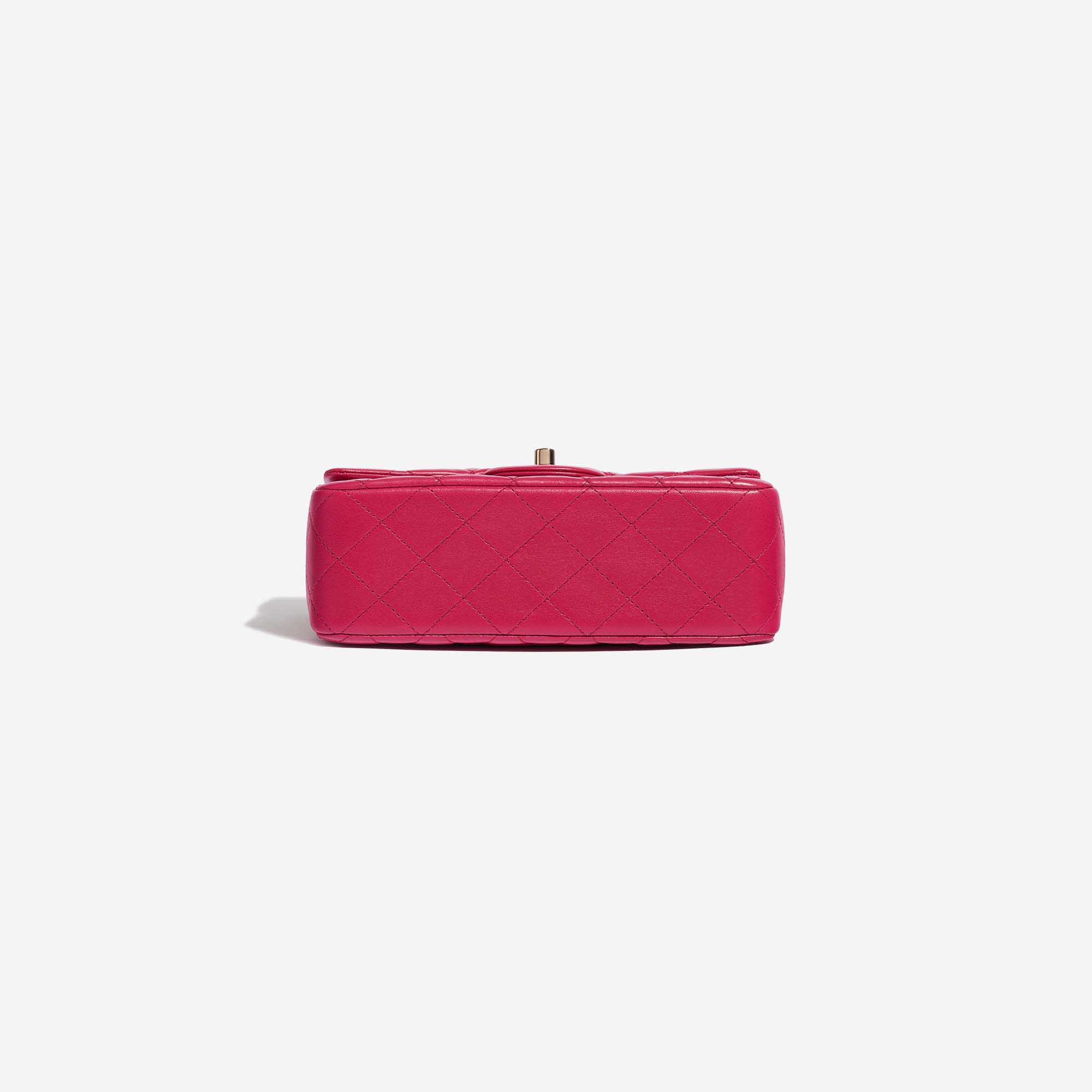 Timeless Chanel mini rectangular chevron crossbody pink coral red GHW gold  hardware lambskin Leather ref.850250 - Joli Closet