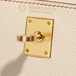 Pre-owned Hermès bag Kelly Mini Epsom Craie / Gold Brown, Grey Logo | Sell your designer bag on Saclab.com