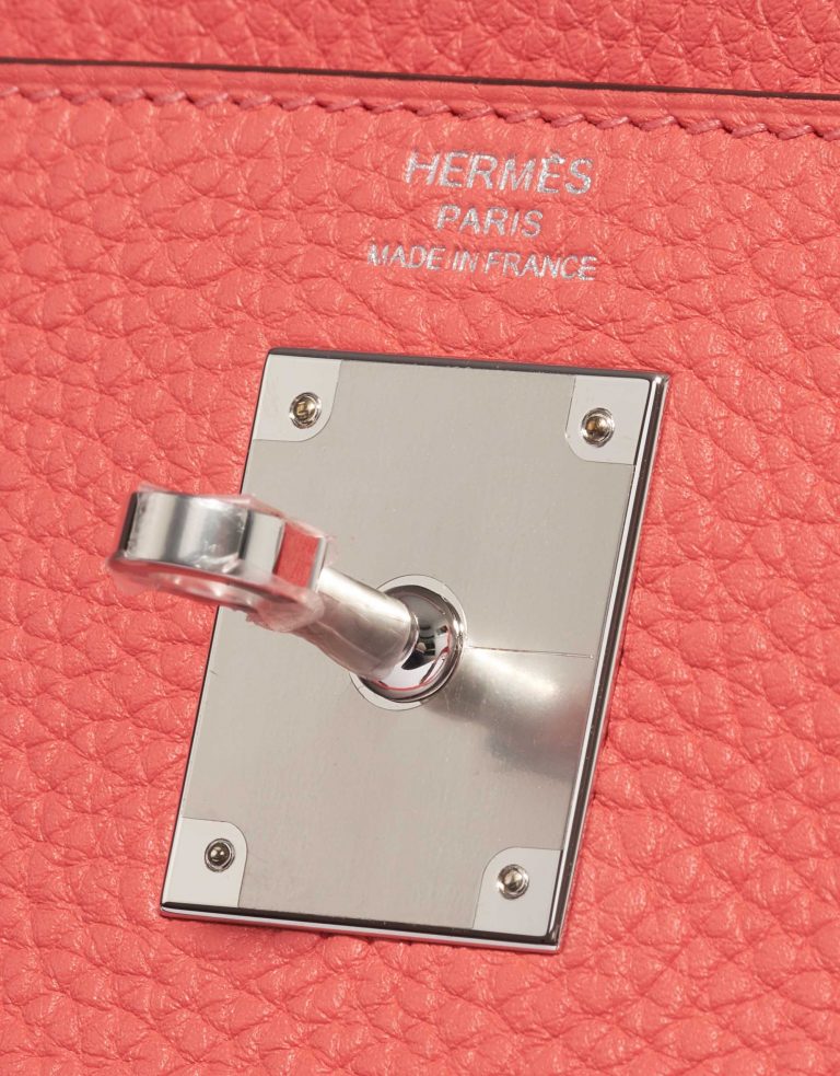 Pre-owned Hermès bag Kelly 28 Clemence Rose Texas Rose Logo | Sell your designer bag on Saclab.com