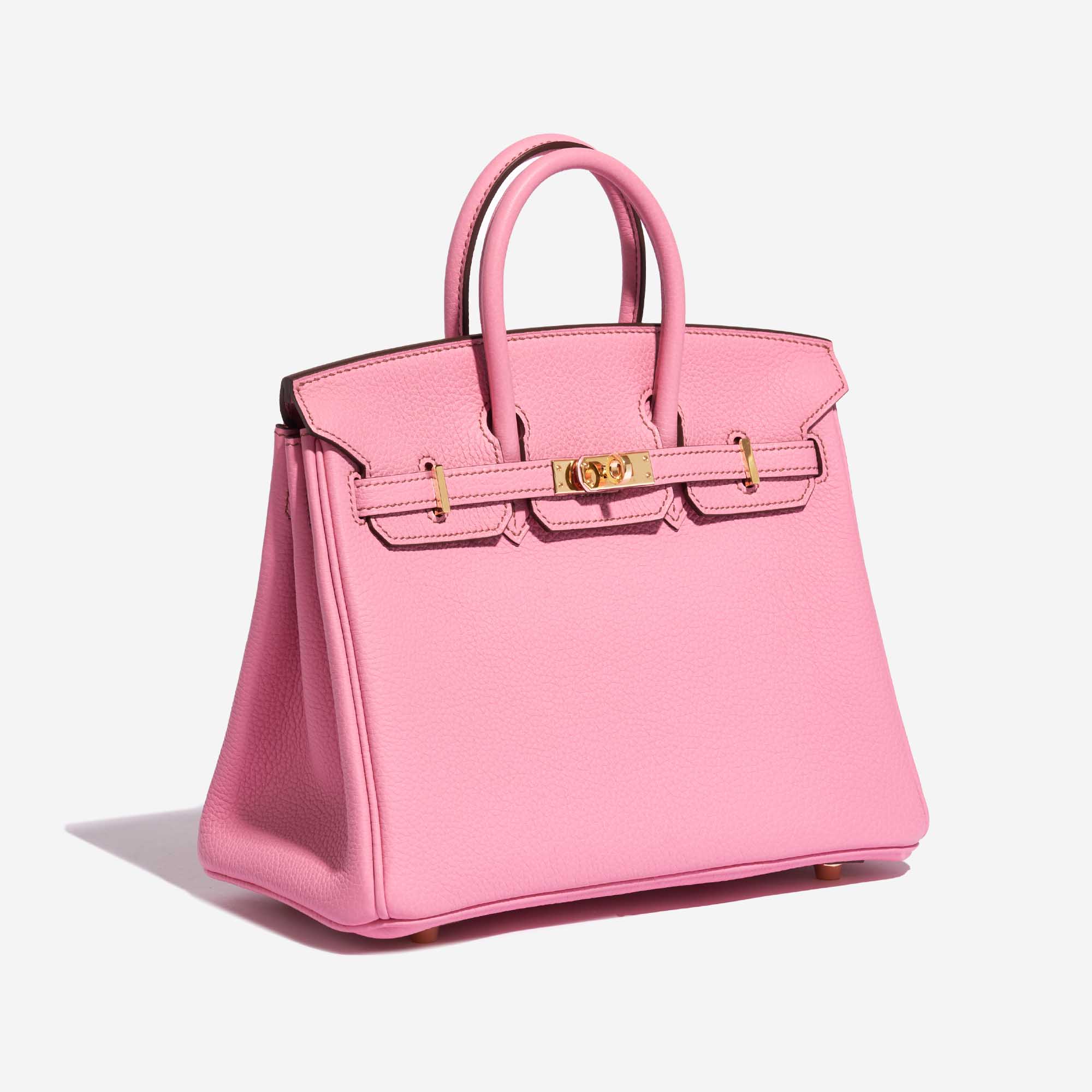 🎀 Pretty Bubblegum Pink Birkin 25 in Togo leather with Gold hardware. 🎀 A  treat for the eyes – everybody loves this gorgeous color. It pairs  wonderfully, By Ginza Xiaoma