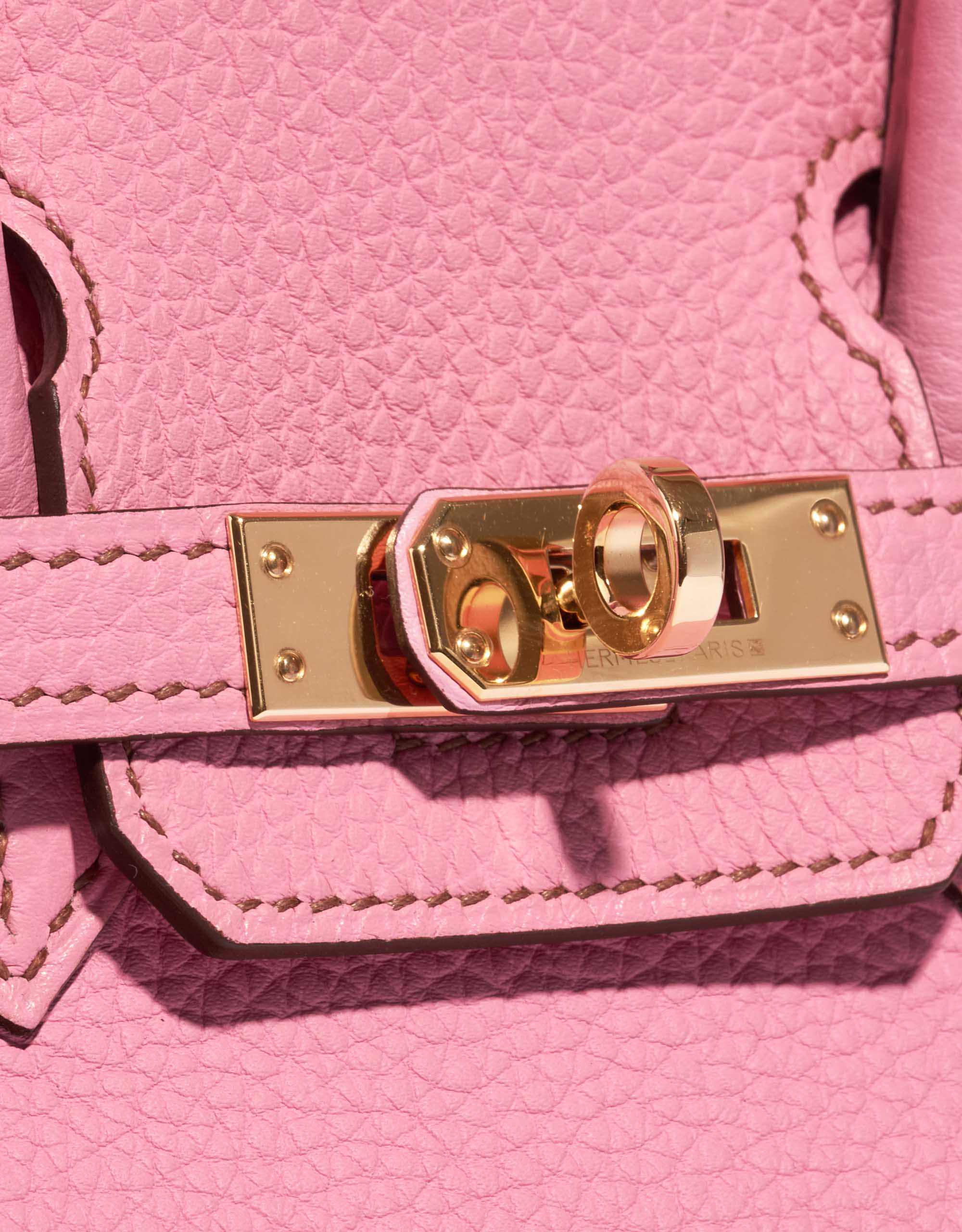 🎀 Pretty Bubblegum Pink Birkin 25 in Togo leather with Gold