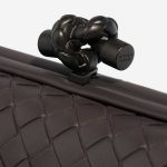 Pre-owned Bottega Veneta bag Knot Chain Clutch Nappa Quetsche Violet Closing System | Sell your designer bag on Saclab.com