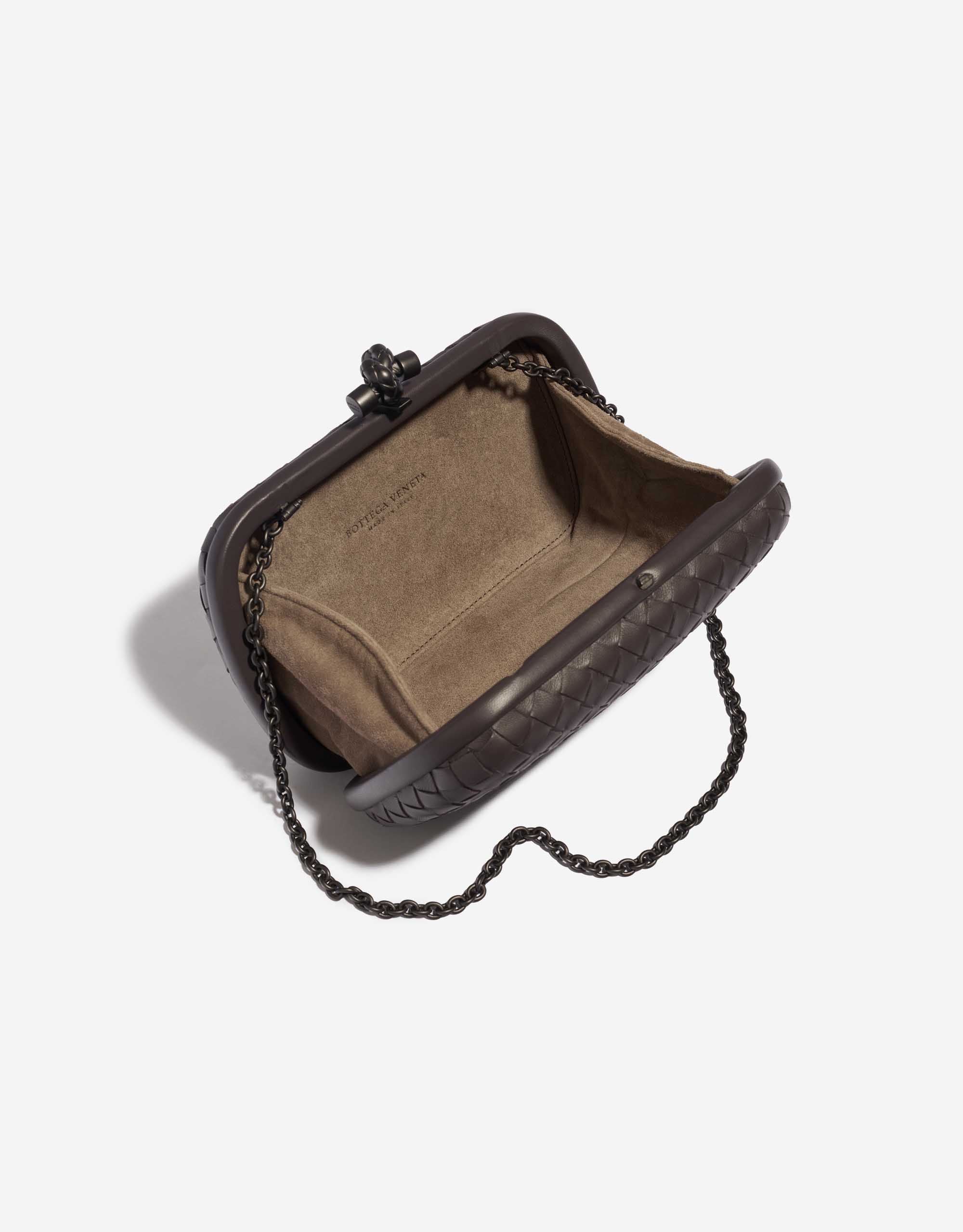 Pre-owned Bottega Veneta bag Knot Chain Clutch Nappa Quetsche Violet Inside | Sell your designer bag on Saclab.com