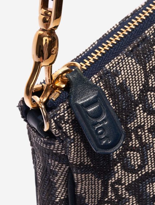 Pre-owned Dior bag Saddle Clutch Oblique Jacquard Blue Blue Closing System | Sell your designer bag on Saclab.com