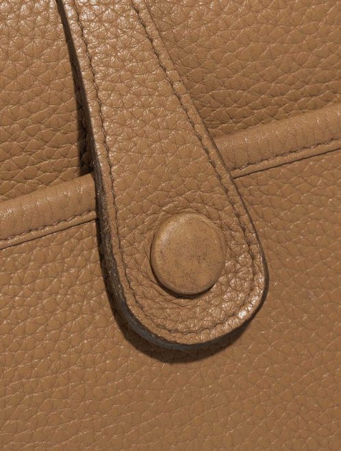 Pre-owned Hermès bag Evelyne 29 Clemence Tabac Camel Brown Closing System | Sell your designer bag on Saclab.com
