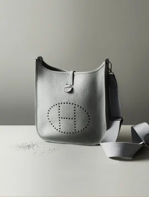 Hermès Evelyne Handbag Guide: Sizes, Leathers, Details