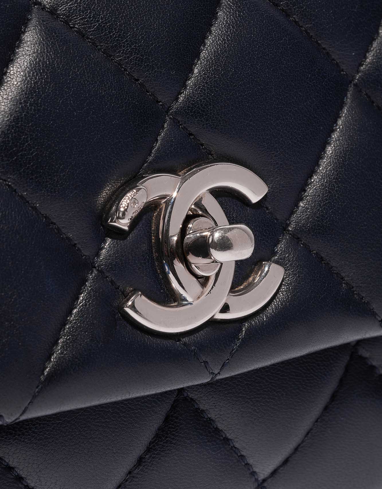 CHANEL, Bags, Chanel Classic Flap Wallet Lambskin Deep Navy