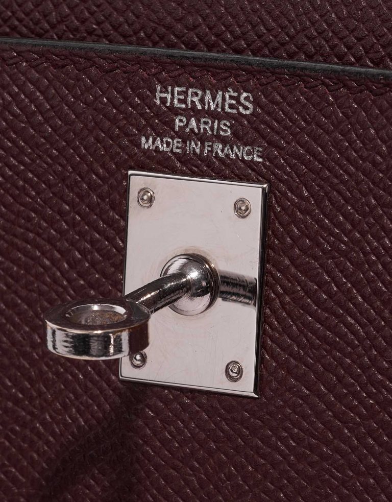 Pre-owned Hermès bag Kelly 25 Epsom Rouge Sellier Red Logo | Sell your designer bag on Saclab.com