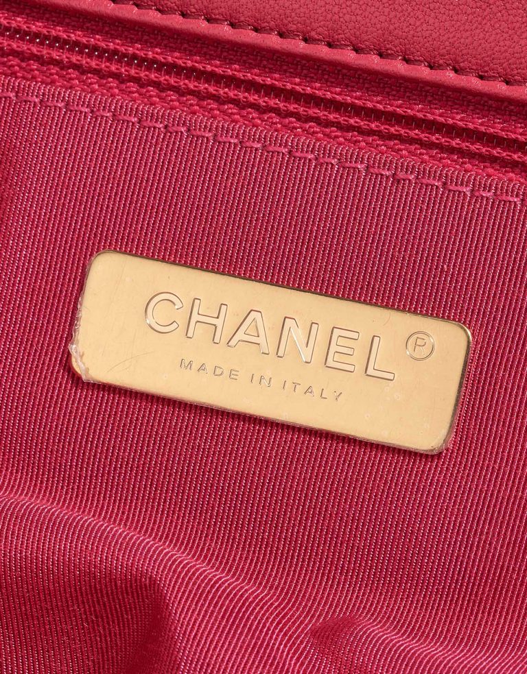 Pre-owned Chanel Tasche 19 Maxi Flap Bag Lammleder  Pink Pink Logo | Verkaufen Sie Ihre Designer-Tasche auf Saclab.com